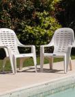 Sillon Beach Blanco VOSS 2000 - Proveeduria de la Mutual del Club Atletico Pilar