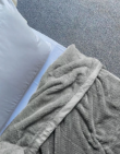 Frazada Sinfonia Sherpa Con Flanel 1 1-2 Plazas 160X240 - Proveeduria de la Mutual del Club Atletico Pilar