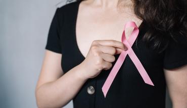 Octubre Rosa - Mes de la concientización de la lucha contra el cáncer de mama - Mutual del Club Atlético Pilar (2)