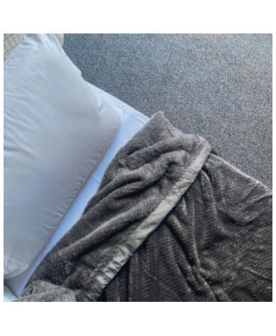 Frazada Sinfonia Sherpa Con Flanel 1 1-2 Plazas 160X240 - Proveeduria de la Mutual del Club Atletico Pilar